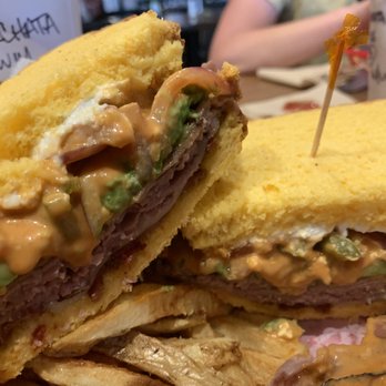 Mamma Llama Eatery & Cafe - Coffee & Tea Near Me - Weaverville, California