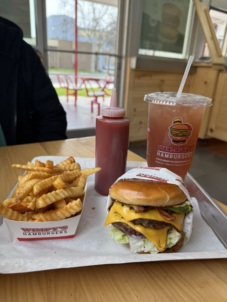 Wimpy’s Hamburgers Logo