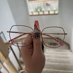 Eyeglass Universe - Glasses