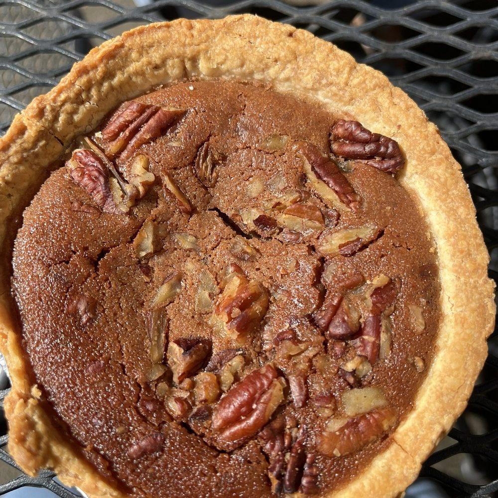 Hog Wild Bar-B-Que - Chocolate pecan pie - Barbeque Near Me - Placerville, California Hog Wild Bar-B-Que - Chocolate pecan pie - Barbeque Near Me - Placerville, California