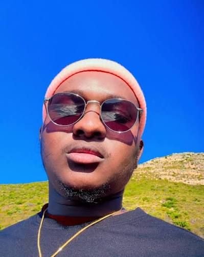 Treats By Teresa Logo