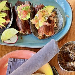 Carnitas tacos, trio Carnitas tacos, trio