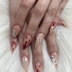 Oxygenix Nail Lounge - Halloween nails