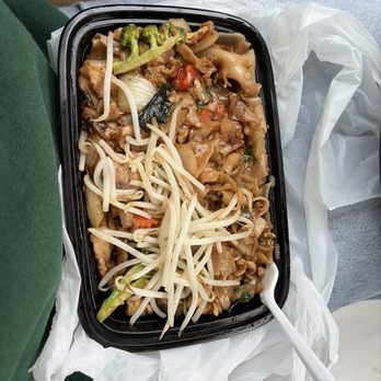 Thai Garden To Go - 4. Pad Kee Mao Noodles - Vegan Near Me - Clackamas, Oregon Thai Garden To Go - 4. Pad Kee Mao Noodles - Vegan Near Me - Clackamas, Oregon