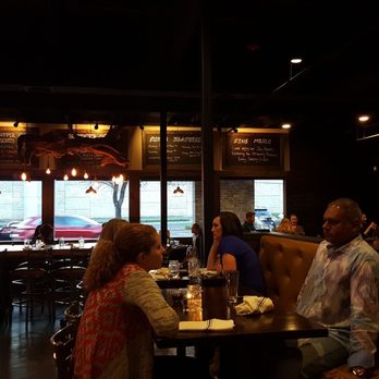 Foxhole Culinary Tavern - New American Near Me - Austin, Texas