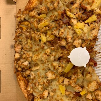 New York Pizza - BBQ Chicken and Pineapple substituting sun dried tomatoes for bacon. The bomb! - Pizza Near Me - Mountain View, California New York Pizza - BBQ Chicken and Pineapple substituting sun dried tomatoes for bacon. The bomb! - Pizza Near Me - Mountain View, California