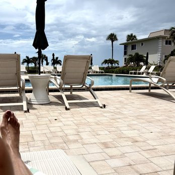 Sanibel Inn - Gulf Side ALWAYS Hits Different - Hotels Near Me - Sanibel, Florida Sanibel Inn - Gulf Side ALWAYS Hits Different - Hotels Near Me - Sanibel, Florida