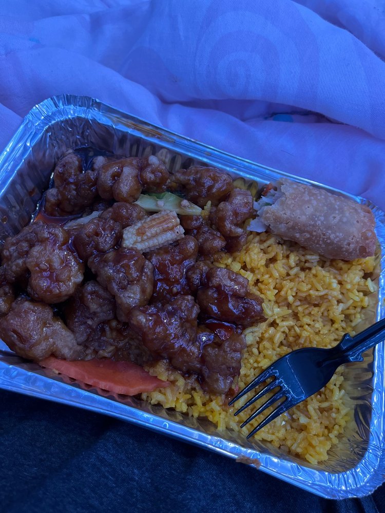 Chop Stix Logo
