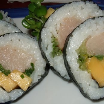 Sushi Zone - Mango Hamachi Roll ($5.50) - Sushi Bars Near Me - San Francisco, California Sushi Zone - Mango Hamachi Roll ($5.50) - Sushi Bars Near Me - San Francisco, California