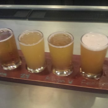 Commonwealth - Beer sampler. - Beer Bar Near Me - Modesto, California