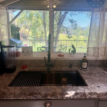CMC Built - Sink surround - General Contractors Near Me - Medford, Oregon CMC Built - Sink surround - General Contractors Near Me - Medford, Oregon