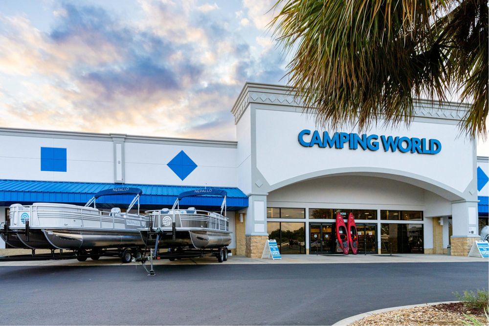 Camping World - Summerfield
