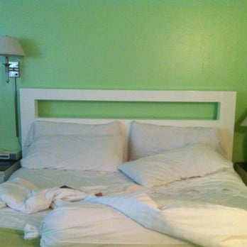 The Capri Hotel - Hotels Near Me - Ojai, California