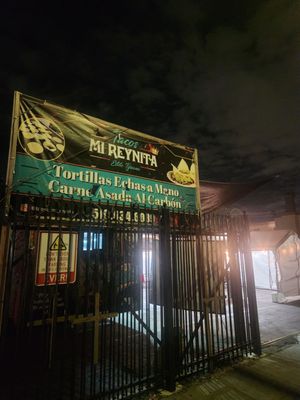 Tacos Mi Reynita by null