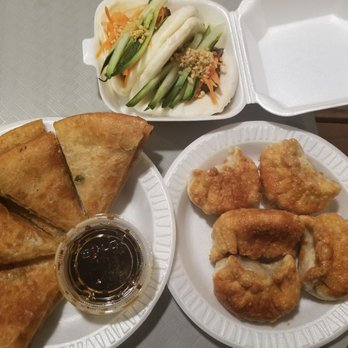 Dumplings & Things - Scallion pancake, bao, veggie dumpling - Chinese Near Me - Sunnyside, New York Dumplings & Things - Scallion pancake, bao, veggie dumpling - Chinese Near Me - Sunnyside, New York