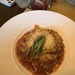 Spagghetione with beef ragu Spagghetione with beef ragu