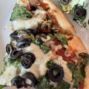 Giordano's - Super Veggie Thin Crust Pizza - Pizza Near Me - Columbus, Ohio Giordano's - Super Veggie Thin Crust Pizza - Pizza Near Me - Columbus, Ohio