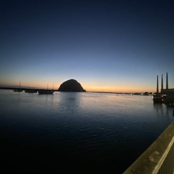 Rose's Bar and Grill - View right outside - Seafood Near Me - Morro Bay, California Rose's Bar and Grill - View right outside - Seafood Near Me - Morro Bay, California