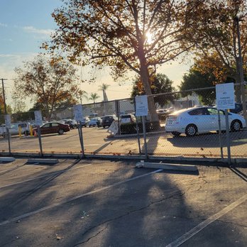 Ryo Coffee & Tea - Lots of parking spots for the back lot of Ryo Coffee & Tea. - Coffee & Tea Near Me - Fullerton, California