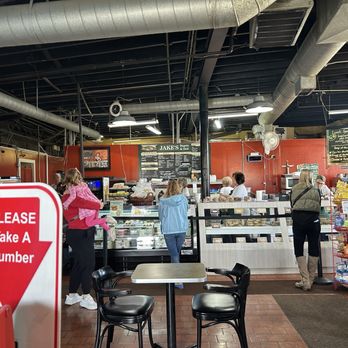 Jake's Bagels - Inside - Bakeries Near Me - Aurora, Illinois