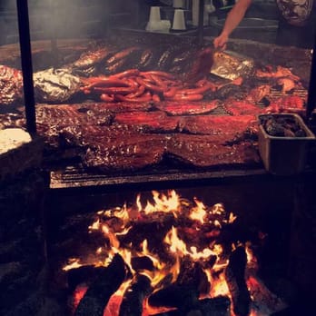 Salt Lick Cellars - Wineries Near Me - Driftwood, Texas