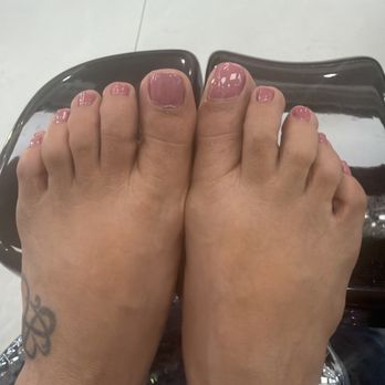 Crystal Nails & Spa - Nail Salons Near Me - Los Angeles, California