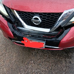 Borks Body & Paint Center - Front end lost the battle with the F350...