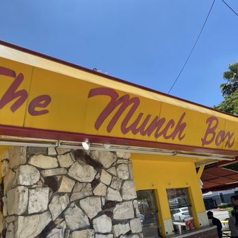 The Munch Box - Total throwback joint!!! - Burgers Near Me - Los Angeles, California The Munch Box - Total throwback joint!!! - Burgers Near Me - Los Angeles, California