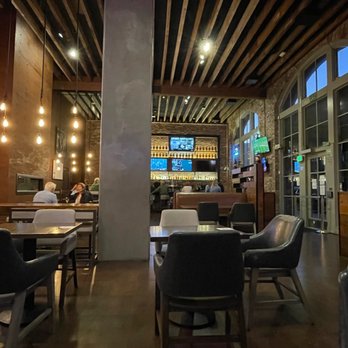 Brick & Beam - Interior - Sports Bars Near Me - San Francisco, California