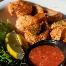 Home Team Grill - Peel n' eat shrimp