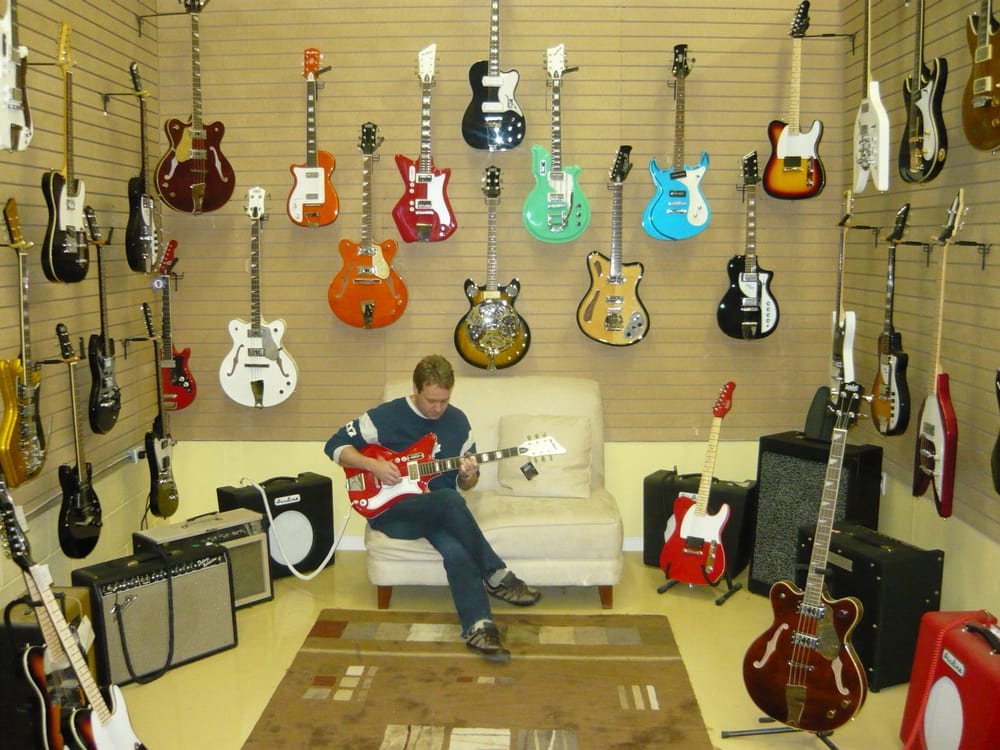 EASTWOOD GUITAR Updated October 2024 348 Guelph Street,