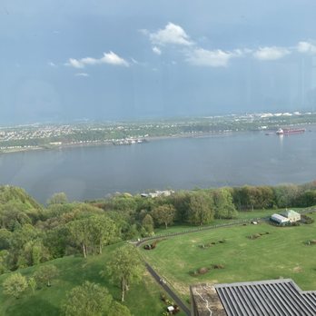Ciel! Bistro-bar - Saint Lawrence River - French Near Me - Quebec City, Quebec Ciel! Bistro-bar - Saint Lawrence River - French Near Me - Quebec City, Quebec