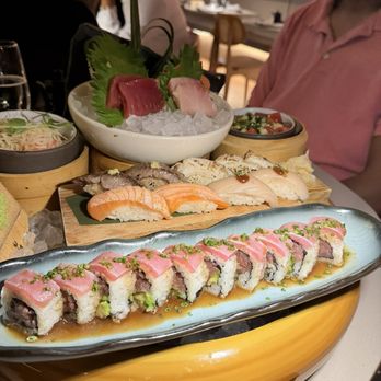Paperfish Sushi - Sushi Bars Near Me - Miami, Florida Paperfish Sushi - Sushi Bars Near Me - Miami, Florida