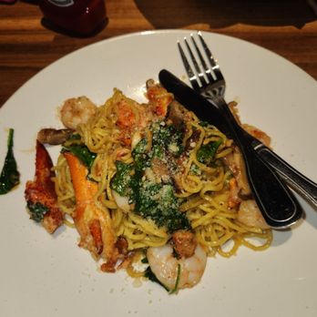 Yard House - New American Near Me - Dallas, Texas Yard House - New American Near Me - Dallas, Texas