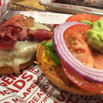 Smashburger - Baja spicy burger with egg bun! Add bacon! It's awesome. - Burgers Near Me - Orlando, Florida Smashburger - Baja spicy burger with egg bun! Add bacon! It's awesome. - Burgers Near Me - Orlando, Florida