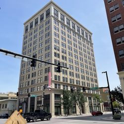 Ambassador Hotel Wichita, Autograph Collection - Hotel Exterior