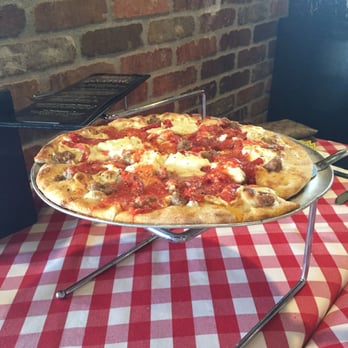 Grimaldi's Pizzeria - Personal Brooklyn Bridge - Pizza Near Me - Grapevine, Texas