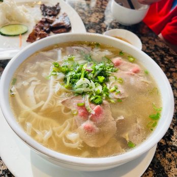 B's Kitchen Fine Vietnamese Cuisine - House special beef pho , XL - Vietnamese Near Me - Vaughan, Ontario B's Kitchen Fine Vietnamese Cuisine - House special beef pho , XL - Vietnamese Near Me - Vaughan, Ontario