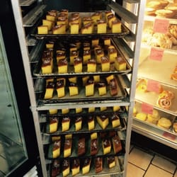 San Pablo Bakery - Mamones