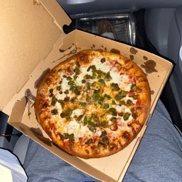 Pizza w green peppers