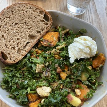 sweetgreen - Healthy Salads, Wraps, and Bowls - Harvest Bowl - incredible! (Rexommended cilantro jalapeño lime dressing instead of balsamic) - Salad Near Me - Chicago, Illinois