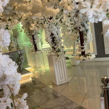 El Palacio del Sol - Flower Decor - Venues & Event Spaces Near Me - Las Vegas, Nevada El Palacio del Sol - Flower Decor - Venues & Event Spaces Near Me - Las Vegas, Nevada