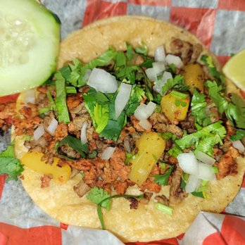 Tacos Jalisco - a close up of a taco - Food Trucks Near Me - Sidney, Ohio Tacos Jalisco - a close up of a taco - Food Trucks Near Me - Sidney, Ohio