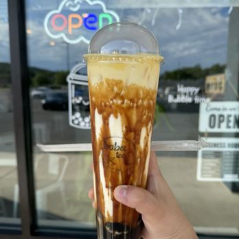 BobaTea - Brown Sugar Fresh Milk Crème Brulee - Bubble Tea Near Me - Altoona, Pennsylvania