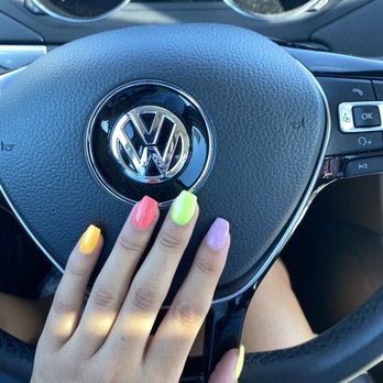 Phoenix Nails & Spa - Nail Salons Near Me - Los Alamitos, California