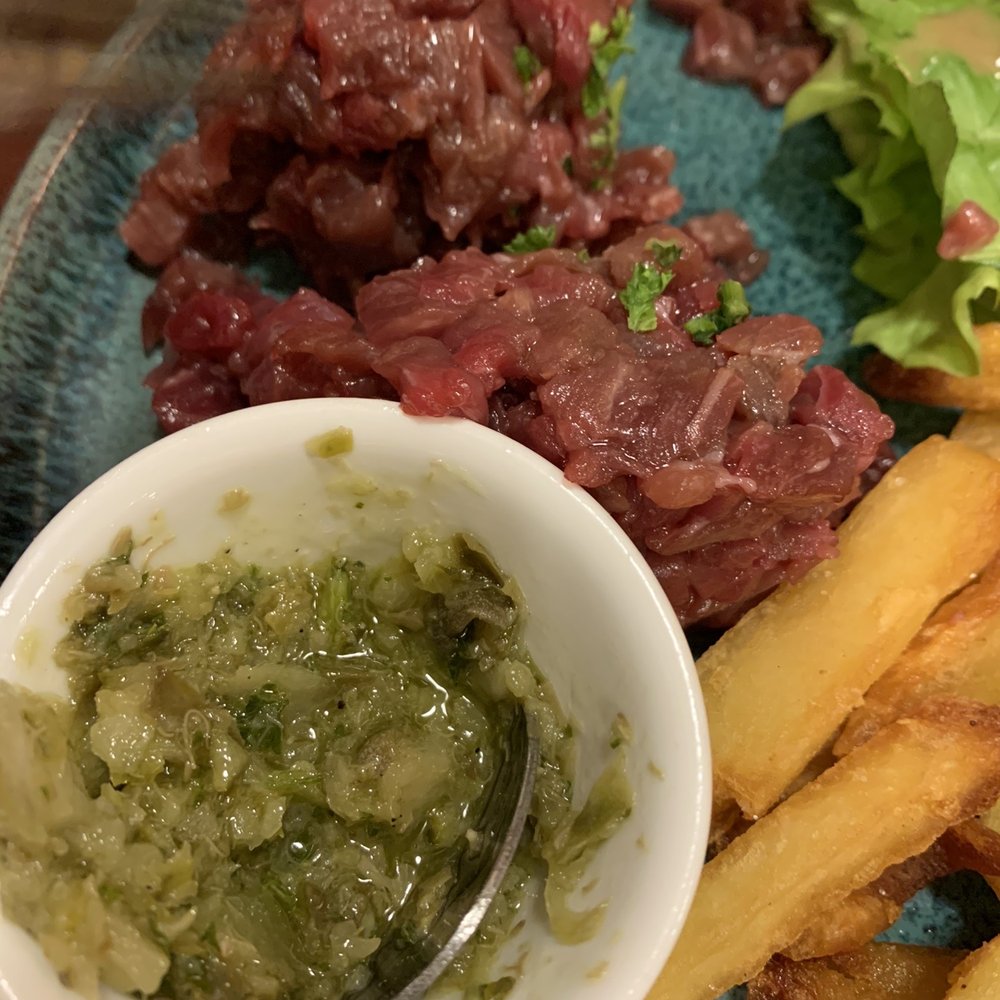 Le Petit Saint Benoit - Beef tartare - French Near Me - Paris, 75 Le Petit Saint Benoit - Beef tartare - French Near Me - Paris, 75