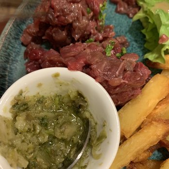 Le Petit Saint Benoit - Beef tartare - French Near Me - Paris, 75 Le Petit Saint Benoit - Beef tartare - French Near Me - Paris, 75