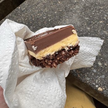 Michou - Dessert (case) - Delis Near Me - Seattle, Washington