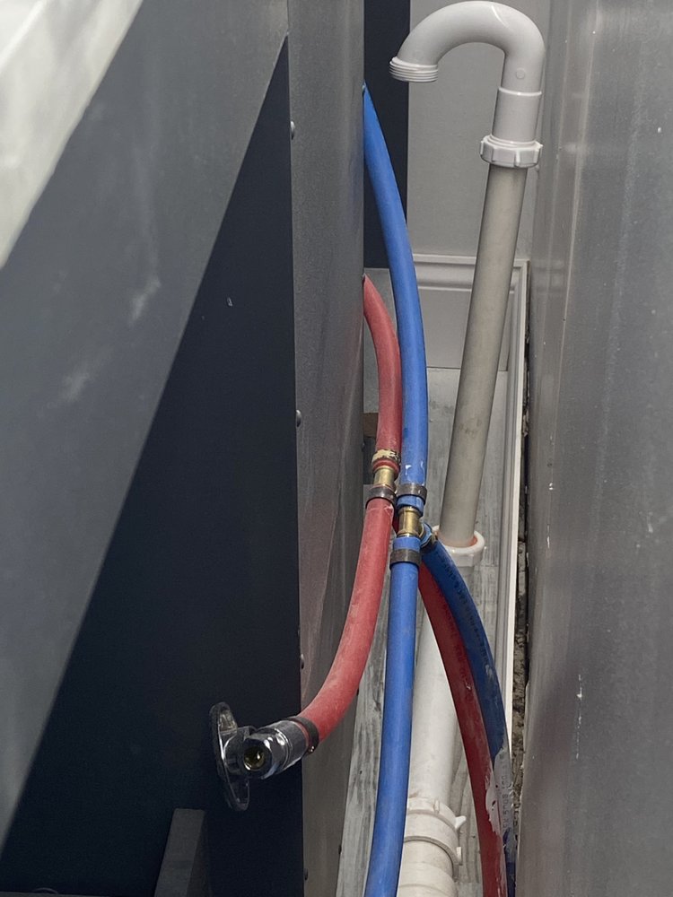 Slide of R&W Repairs & Renovations