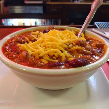 Meloni's Restaurant - A hearty bowl of chili for lunch on a beautiful autumn day! - Italian Near Me - Uniontown, Pennsylvania